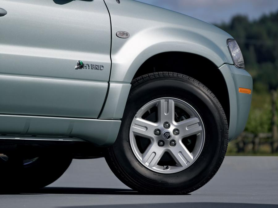  Mercury Mariner Hybrid 2006 года  (фото 19 из 64)